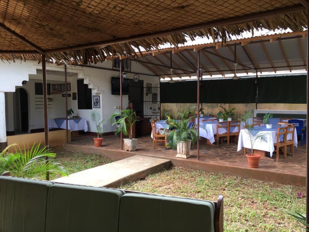 Mama Pierina Restaurant And Annex Ξενοδοχείο Morogoro Εξωτερικό φωτογραφία